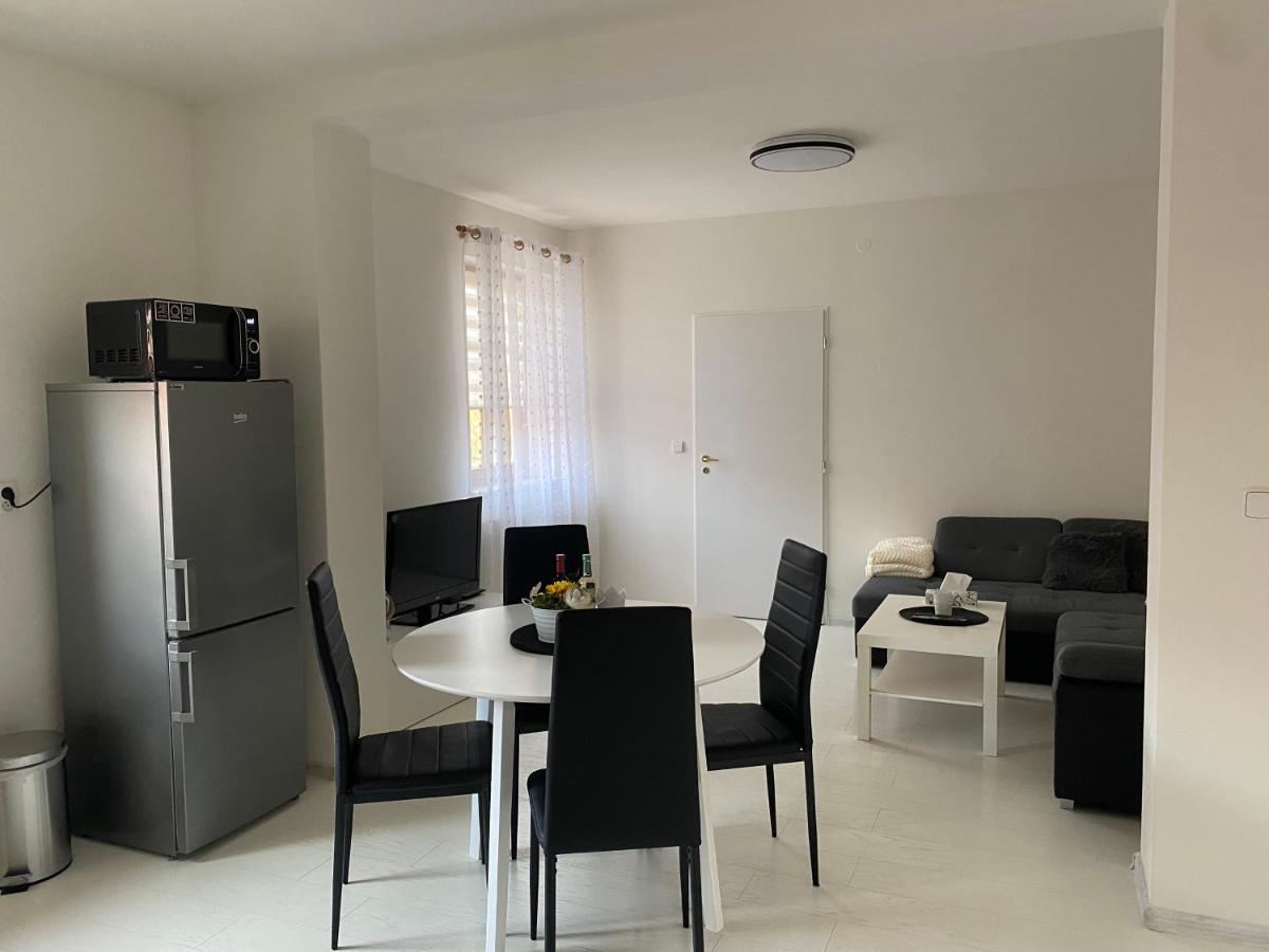 Apartman Simon Cheb Ngoại thất bức ảnh
